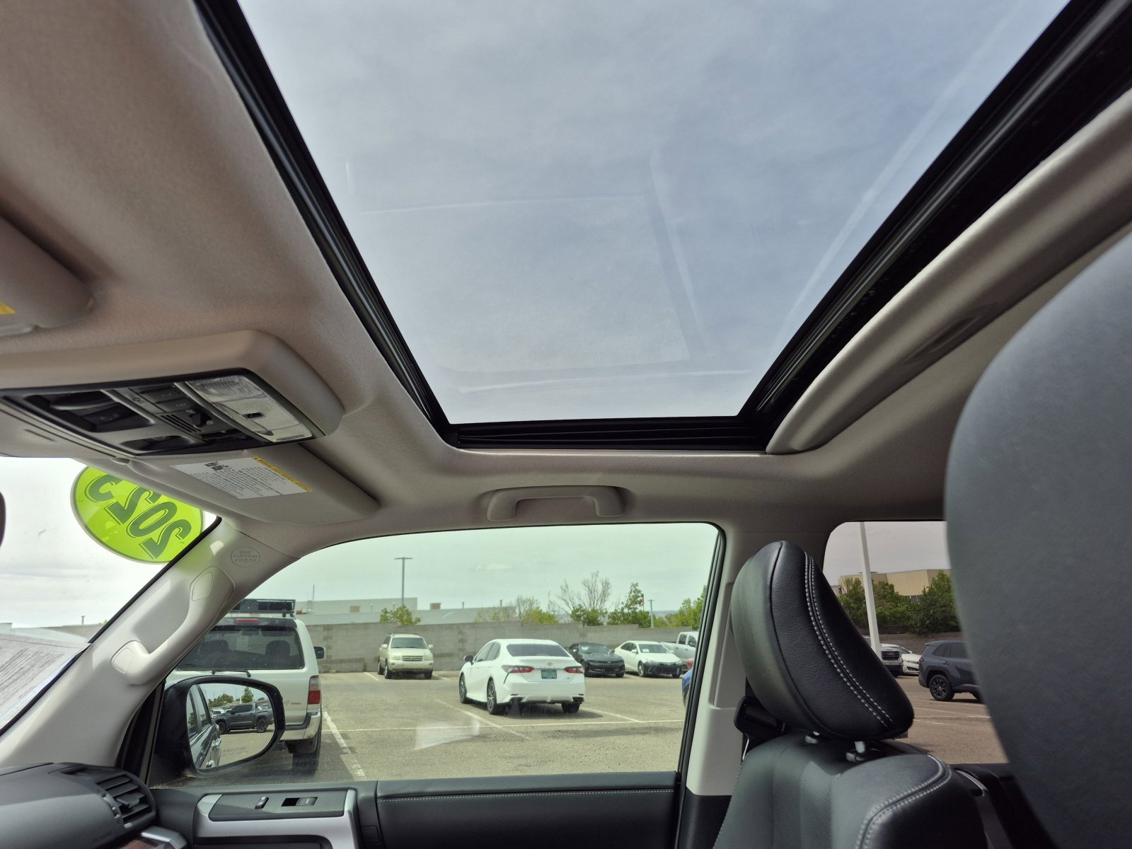 Used 2023 Toyota 4Runner Limited AWD/4WD image 39