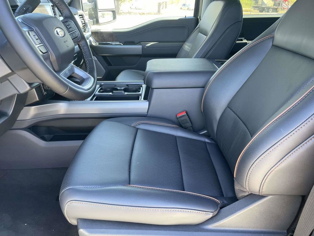 New 2026 Ford F350 Lariat w/ Black Appearance Package image 13
