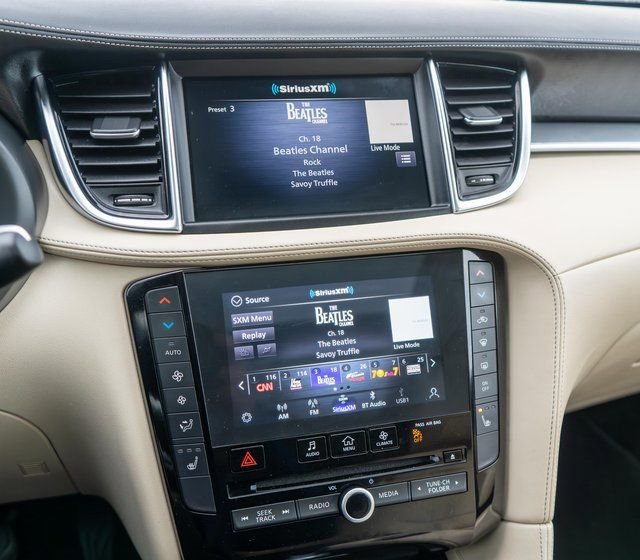 Used 2021 INFINITI QX50 Luxe w/ Cargo Package image 27