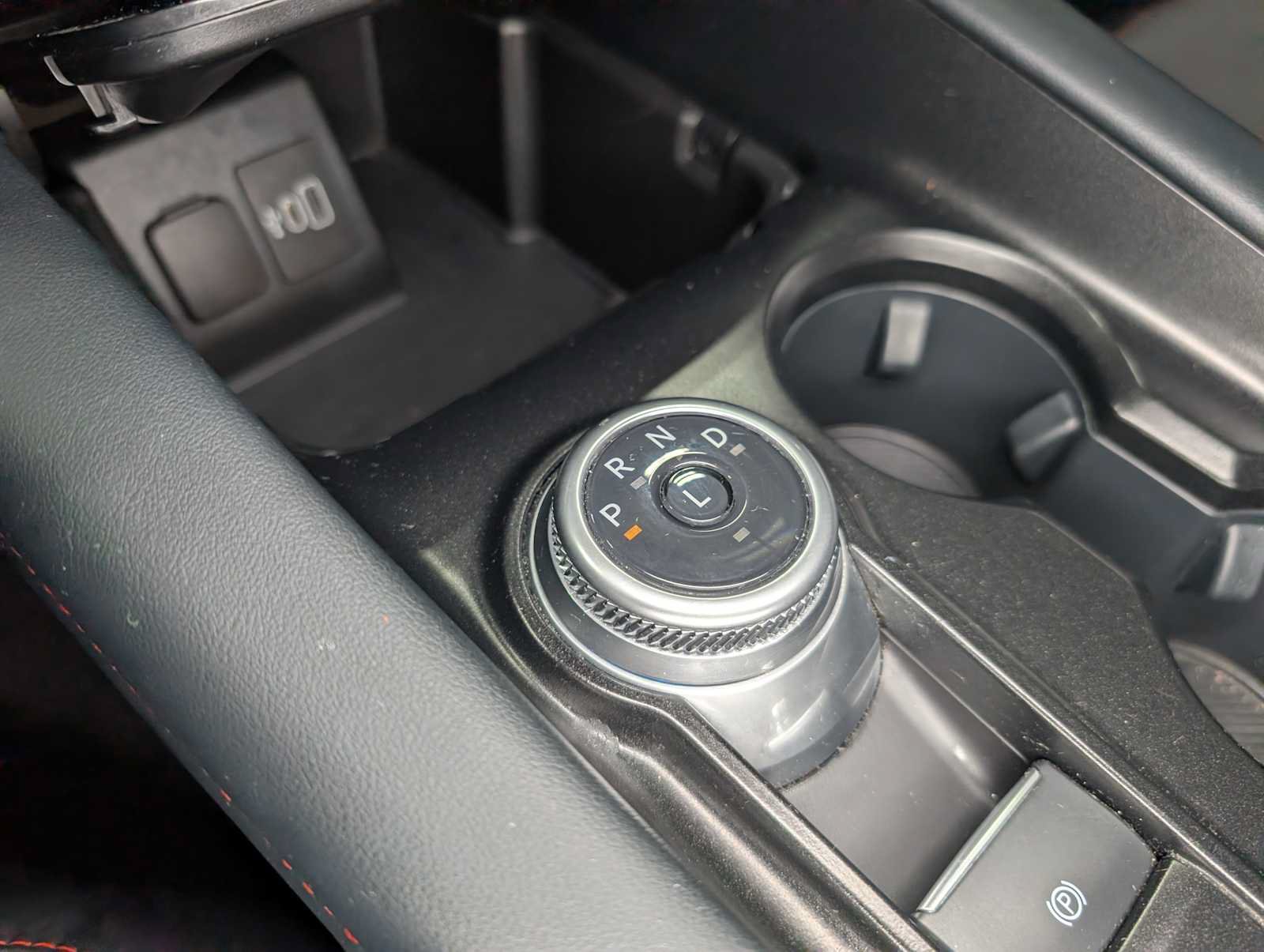 Used 2025 Ford Explorer ST-Line w/ ST-Line Street Pack AWD/4WD image 30