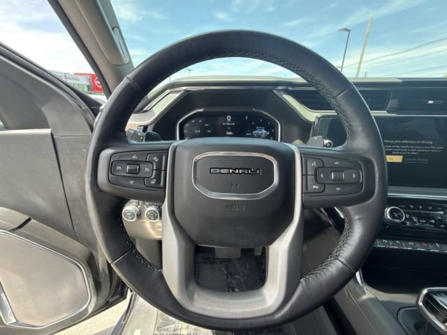 Used 2023 GMC Sierra 1500 Denali w/ Technology Package AWD/4WD image 14