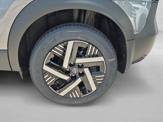 New 2027 Nissan Kicks SV FWD image 9