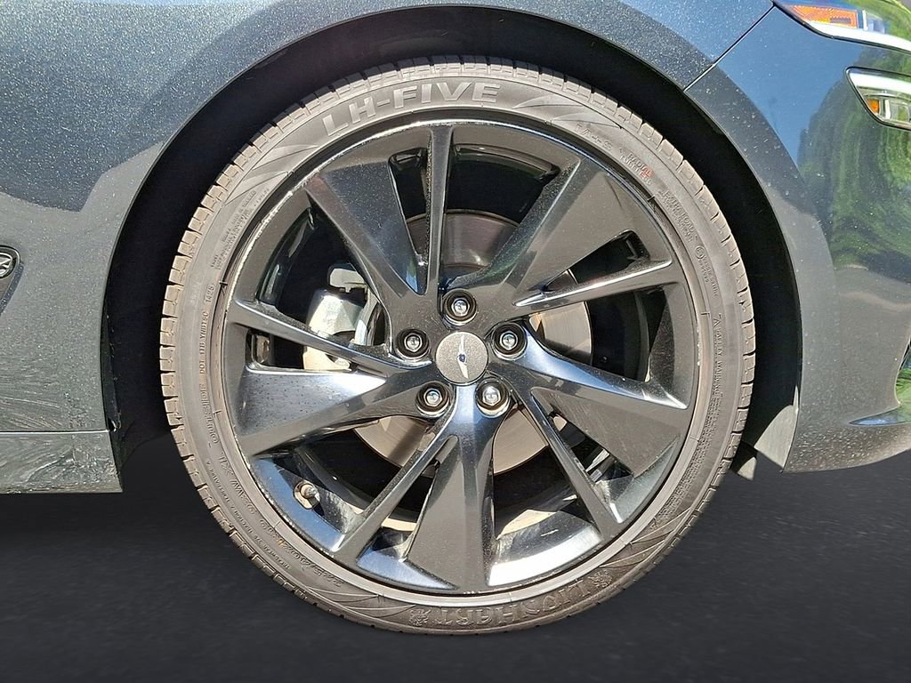 Used 2023 Genesis G70 2.0T w/ Sport Prestige Package image 27