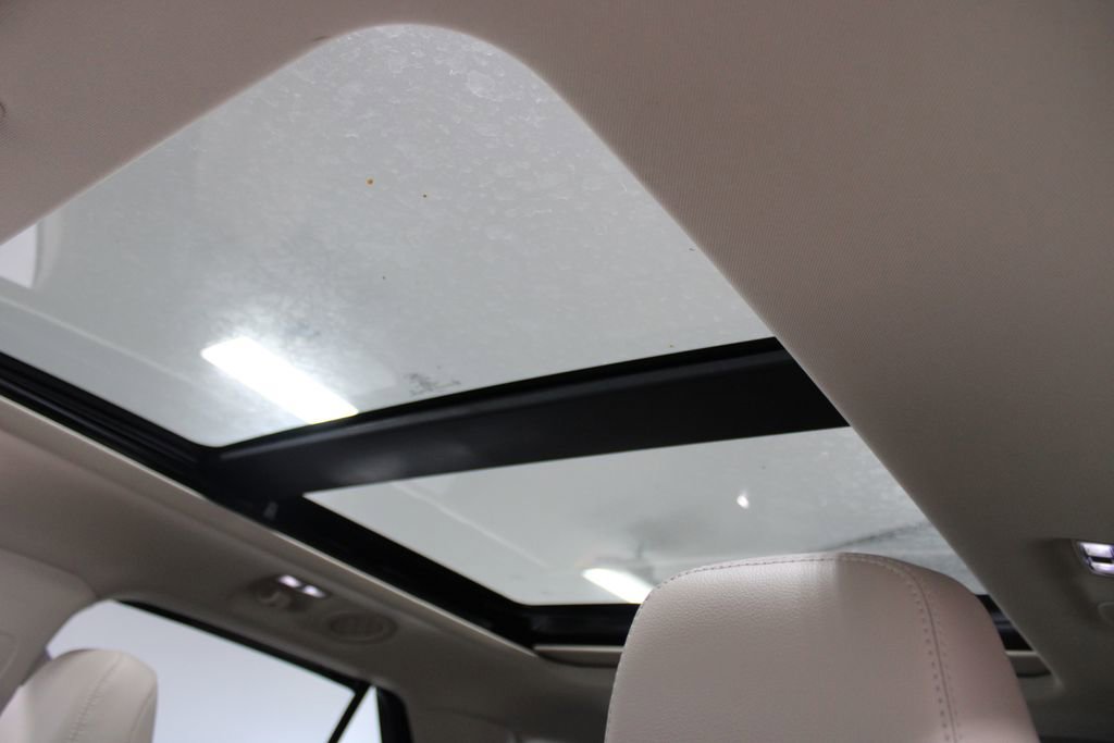 Used 2021 Ford Explorer Limited w/ Equipment Group 301A image 60