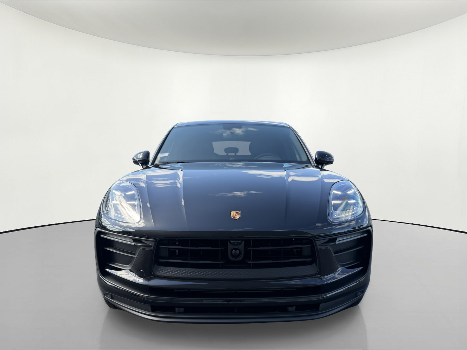 New 2026 Porsche Macan AWD/4WD image 10