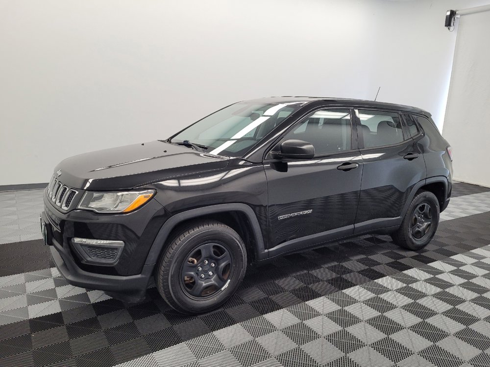 Used 2018 Jeep Compass Sport FWD image 2
