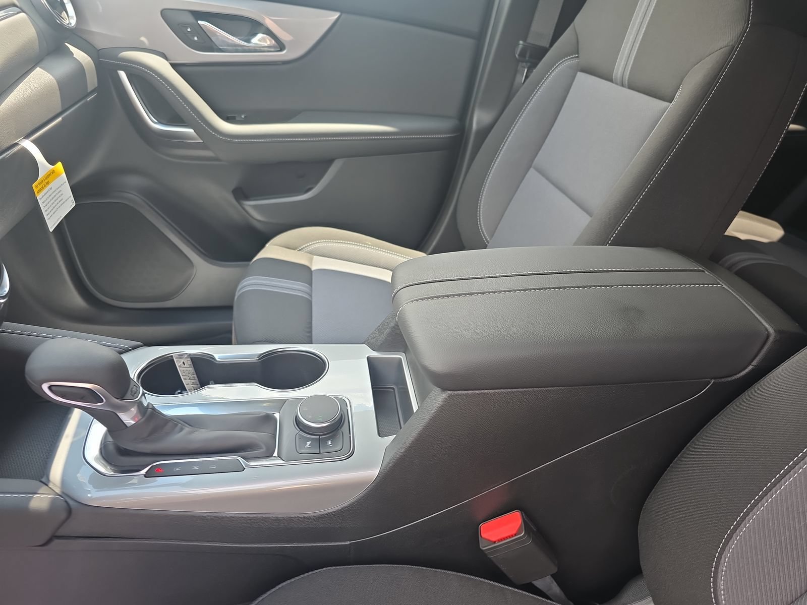New 2026 Chevrolet Blazer LT FWD image 23
