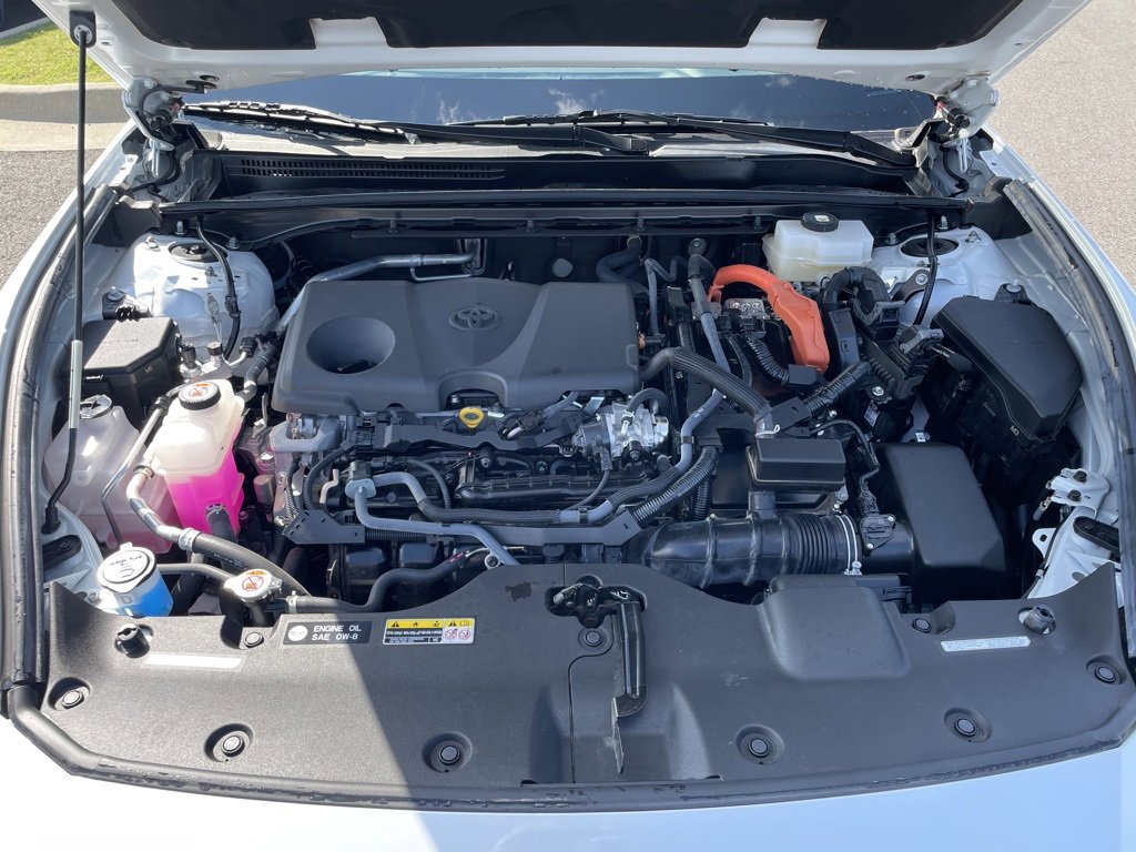 Used 2023 Toyota Crown XLE image 30