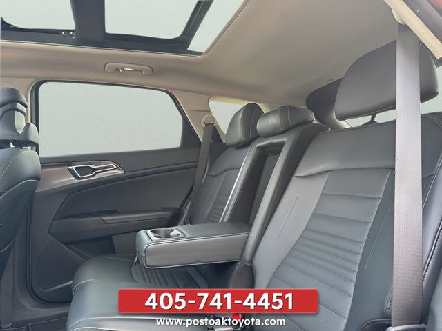 Used 2024 Kia Sportage SX FWD image 32