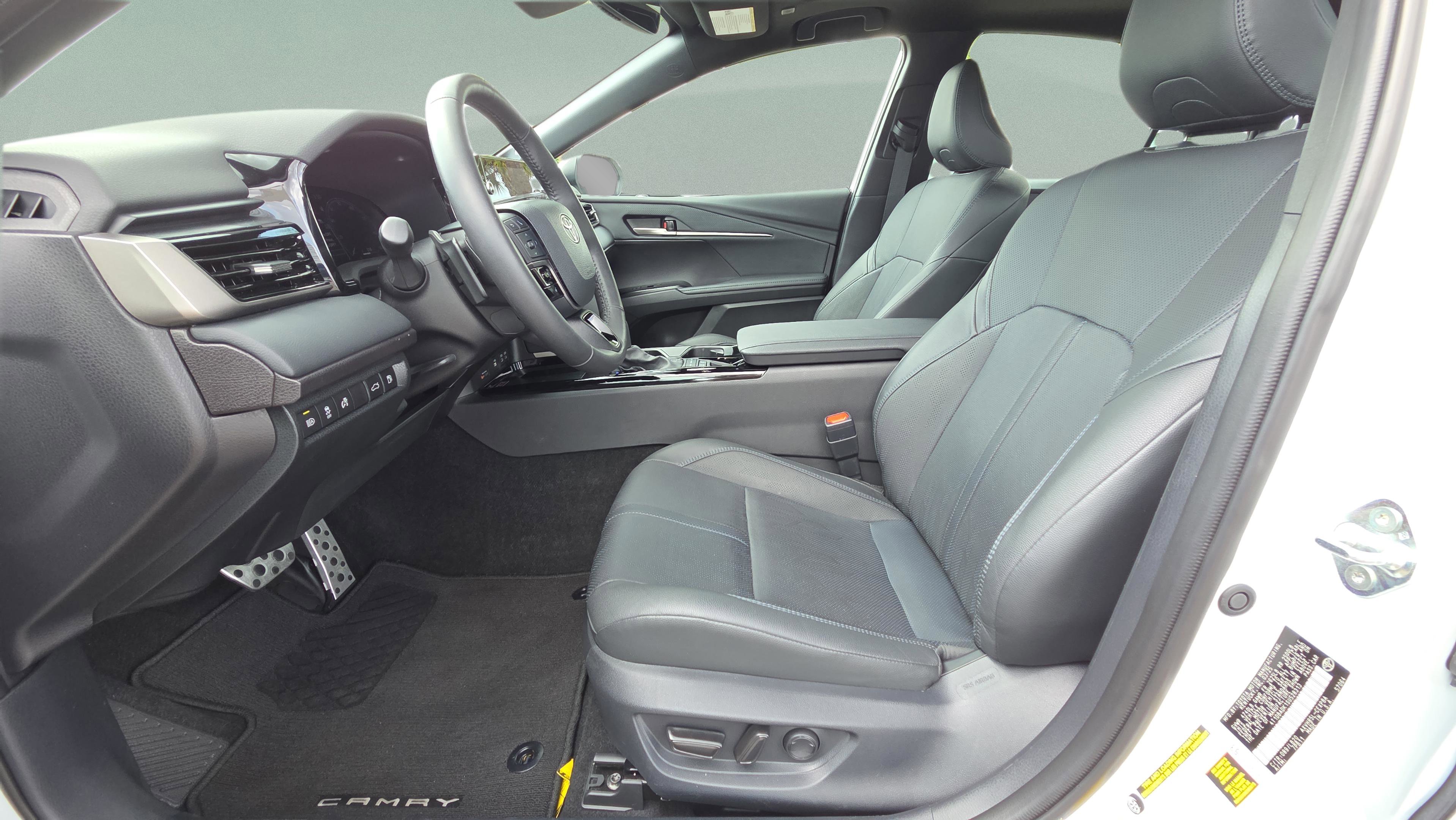 Certified 2025 Toyota Camry XSE w/ Premium Package AWD/4WD image 9