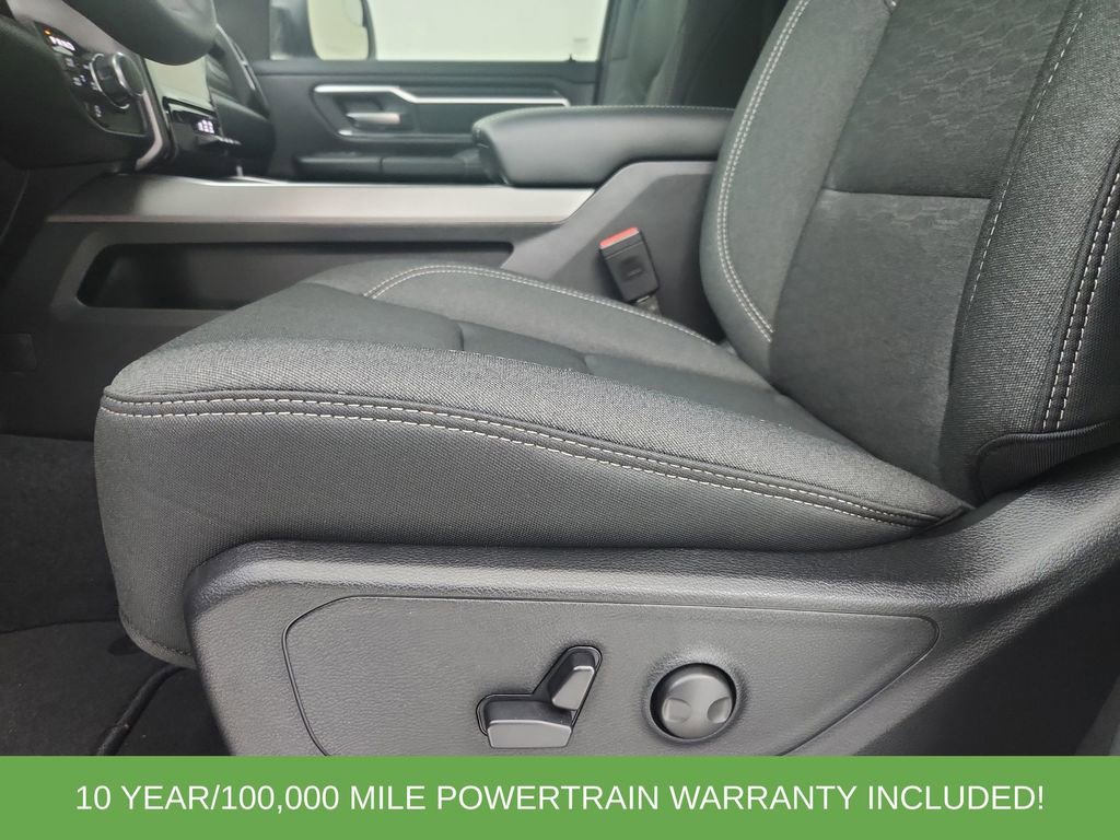 New 2026 RAM 1500 4x4 Crew Cab image 20