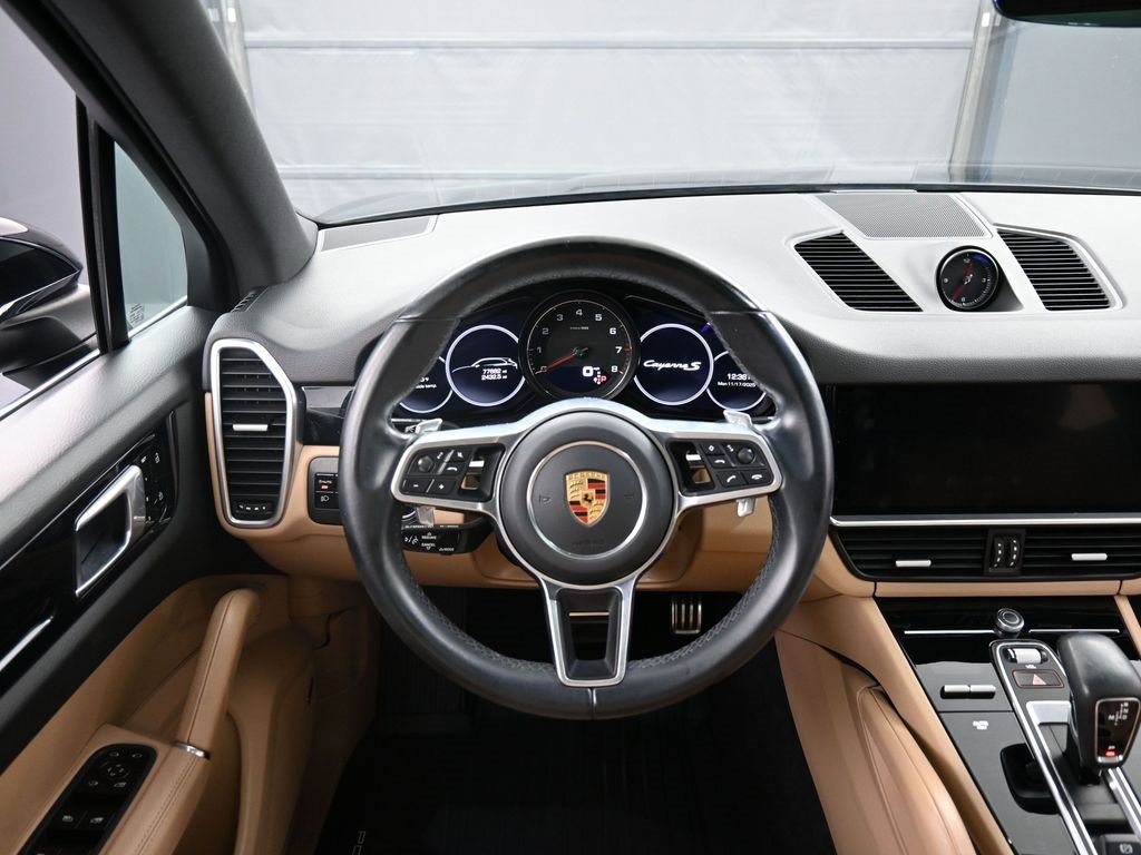 Certified 2021 Porsche Cayenne S image 18