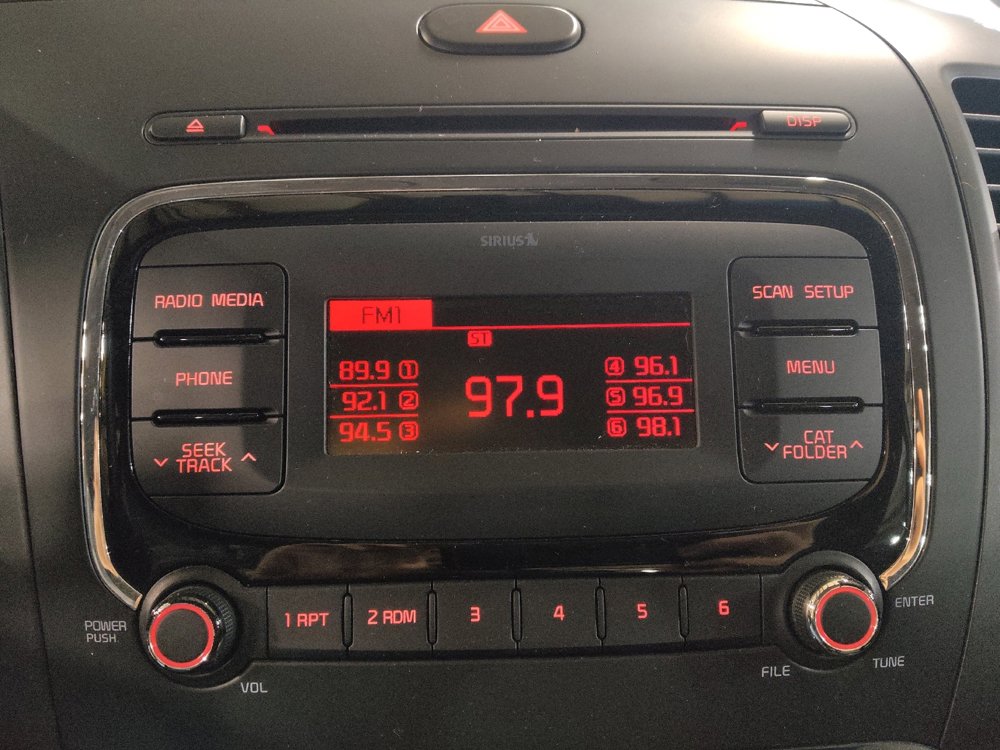 Used 2018 Kia Forte LX image 25