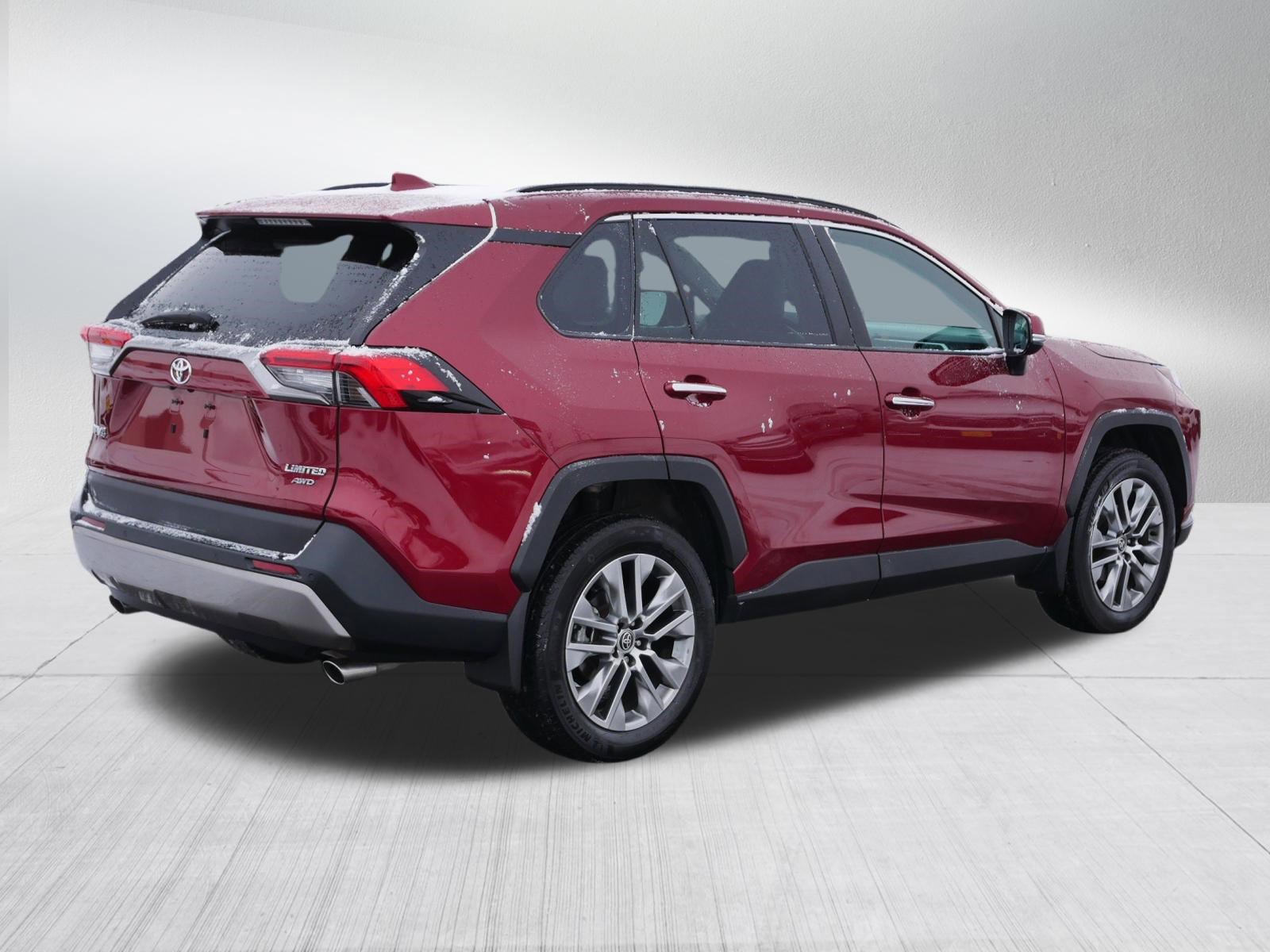 Used 2023 Toyota RAV4 Limited w/ Limited Grade Weather Package image 7