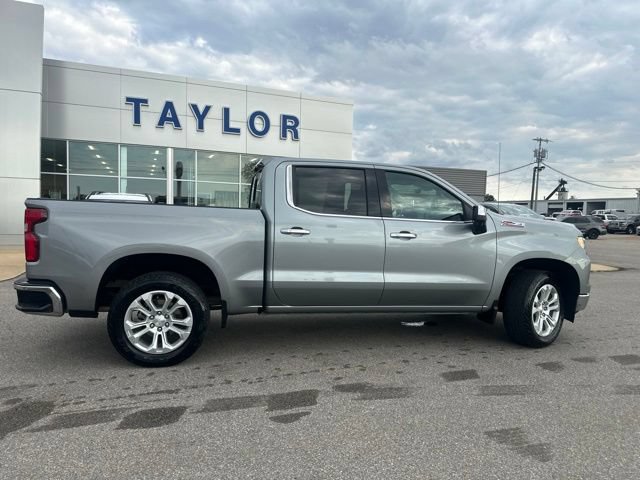 Used 2023 Chevrolet Silverado 1500 LTZ w/ Technology Package AWD/4WD image 20