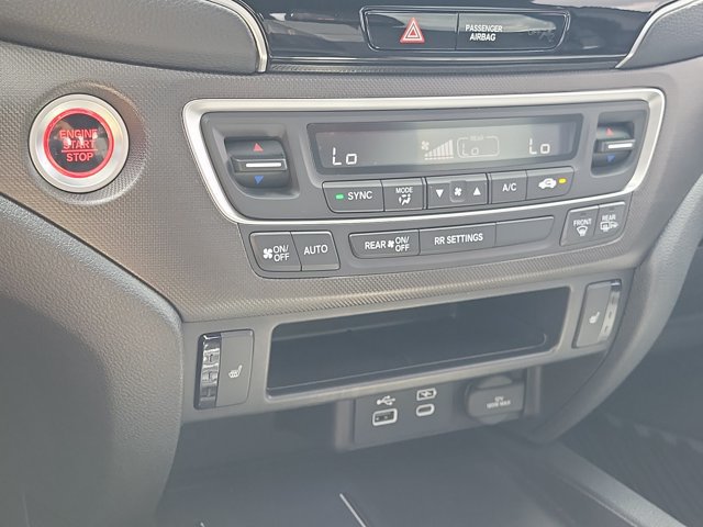 Certified 2025 Honda Passport TrailSport image 26