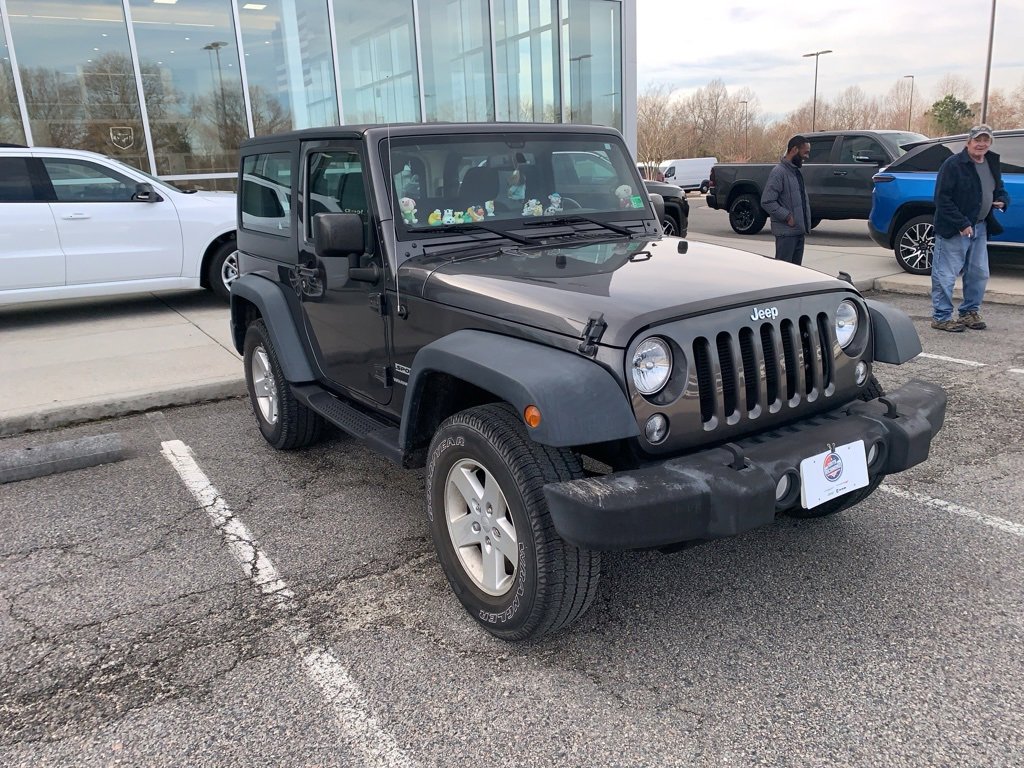 Used 2018 Jeep Wrangler Sport image 2
