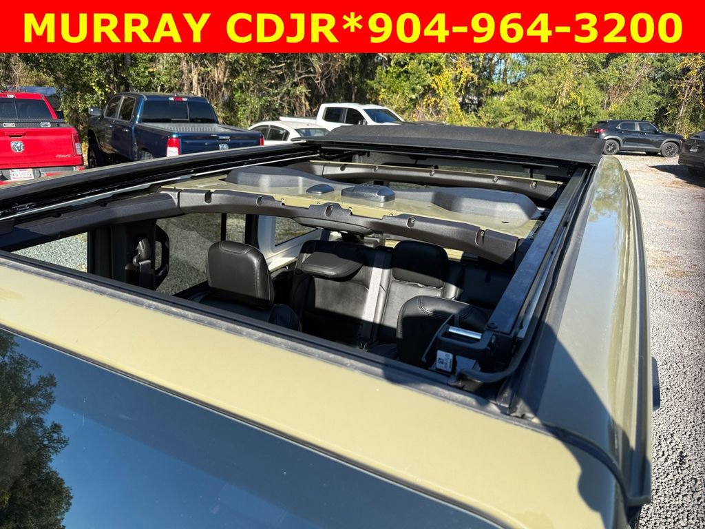 Certified 2025 Jeep Wrangler Unlimited Rubicon 392 image 31