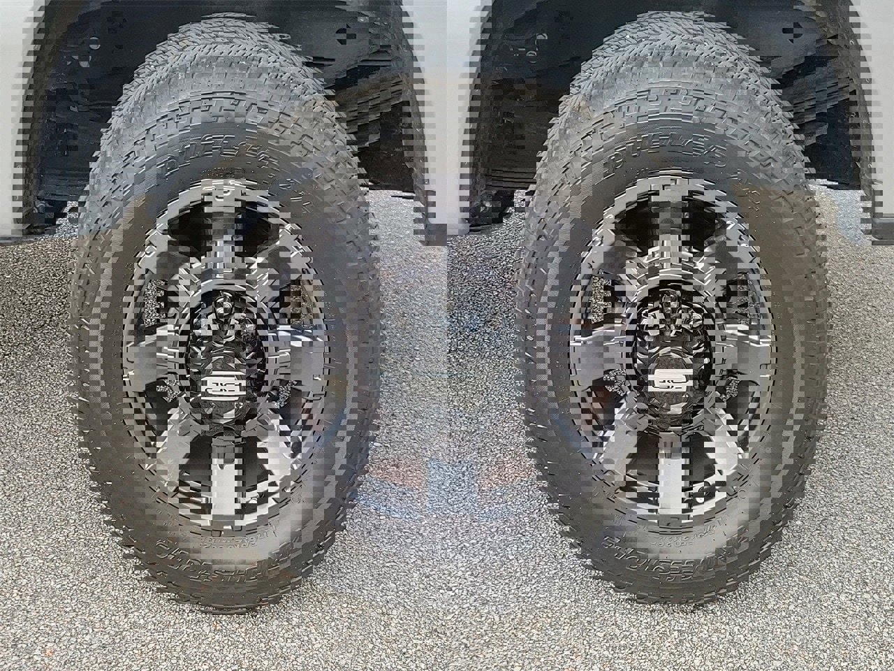 Used 2024 Ford F250 Lariat w/ Lariat Ultimate Package image 5