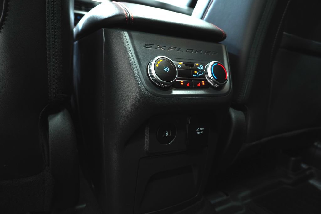 Used 2025 Ford Explorer ST w/ Sun And Sound Package image 18