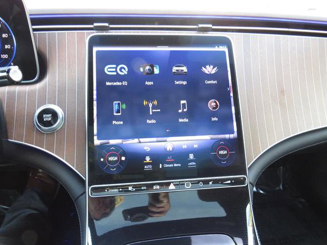 Used 2023 Mercedes-Benz EQE 350+ 4MATIC Sedan w/ Exclusive Trim Package image 14