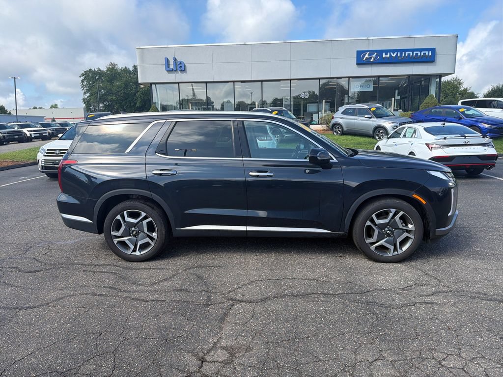 Used 2025 Hyundai Palisade SEL AWD/4WD image 2