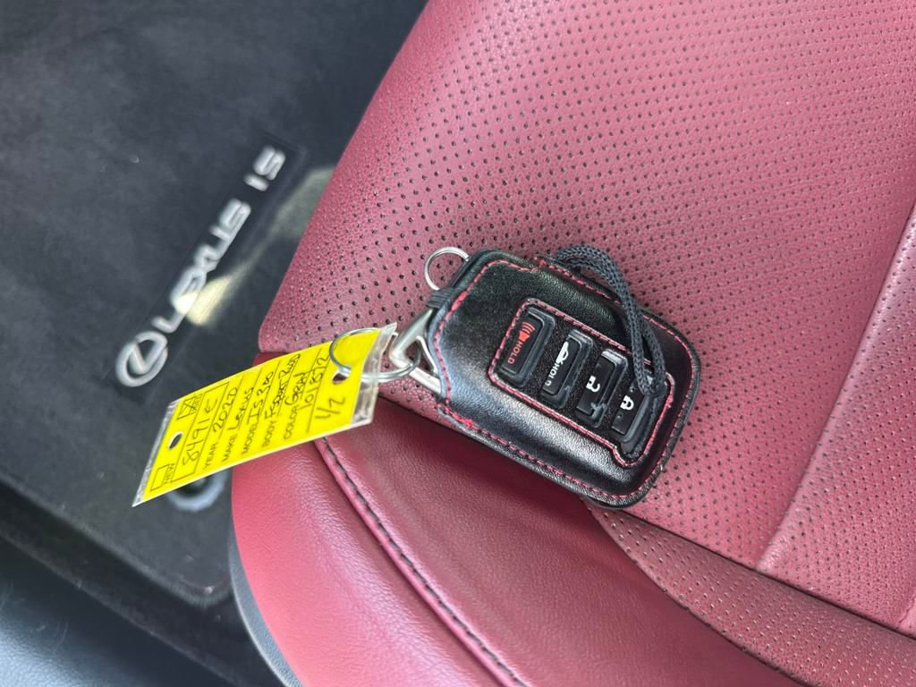 Used 2020 Lexus IS 300 F Sport image 36