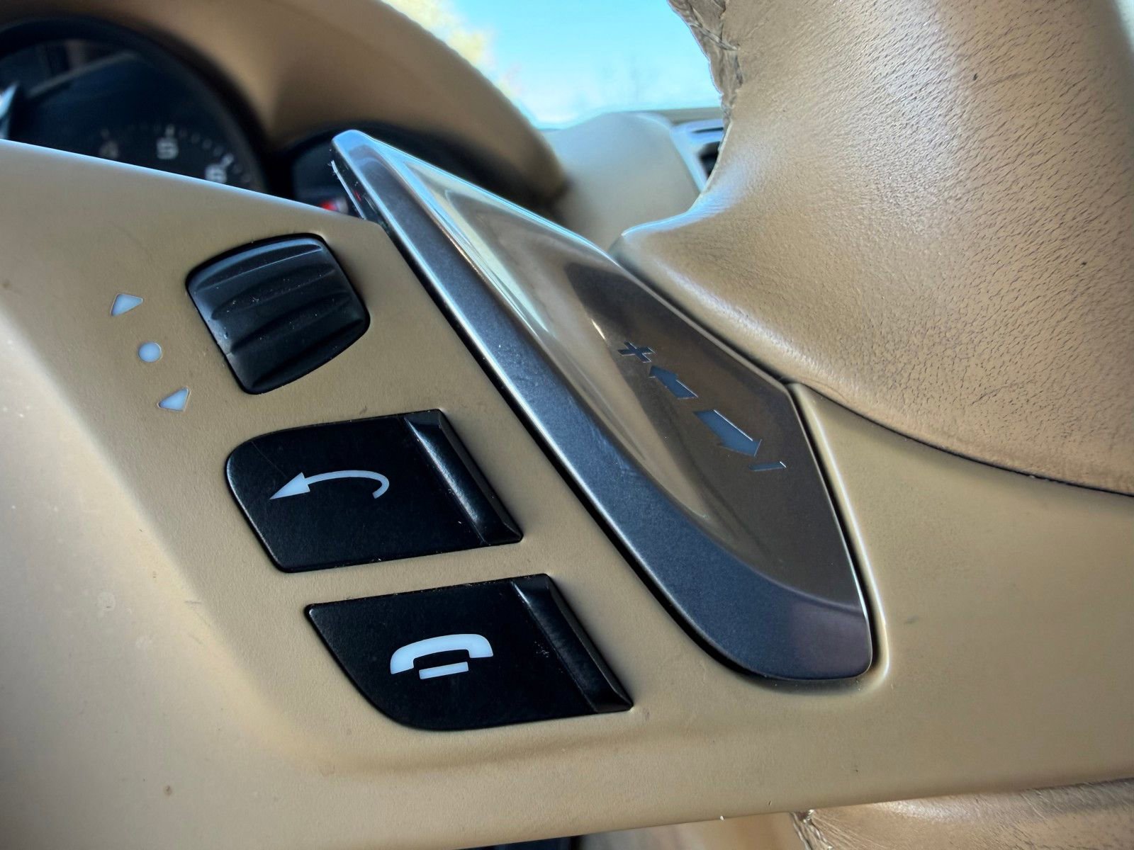 Used 2013 Porsche Boxster image 12