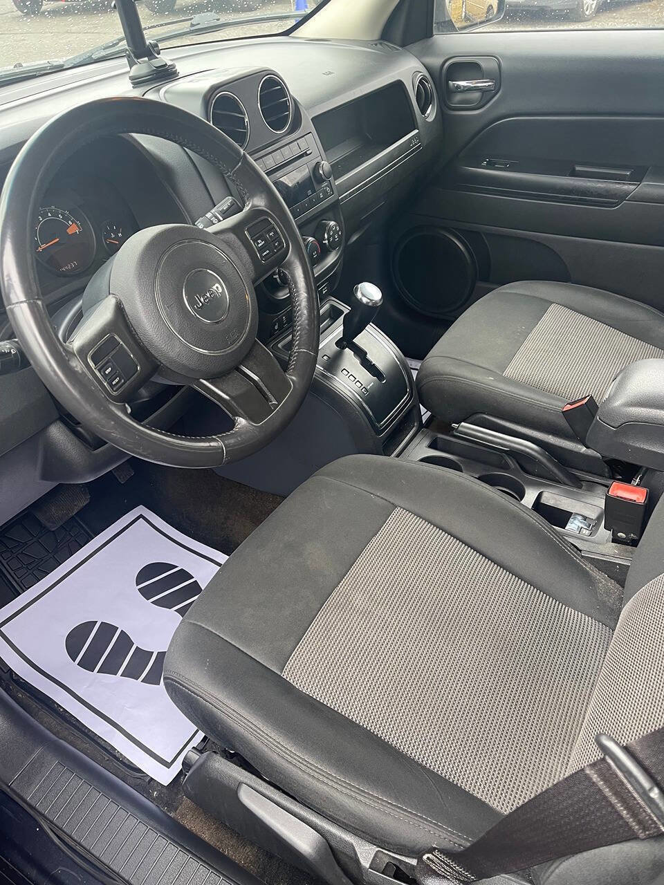 Used 2014 Jeep Patriot Latitude image 5