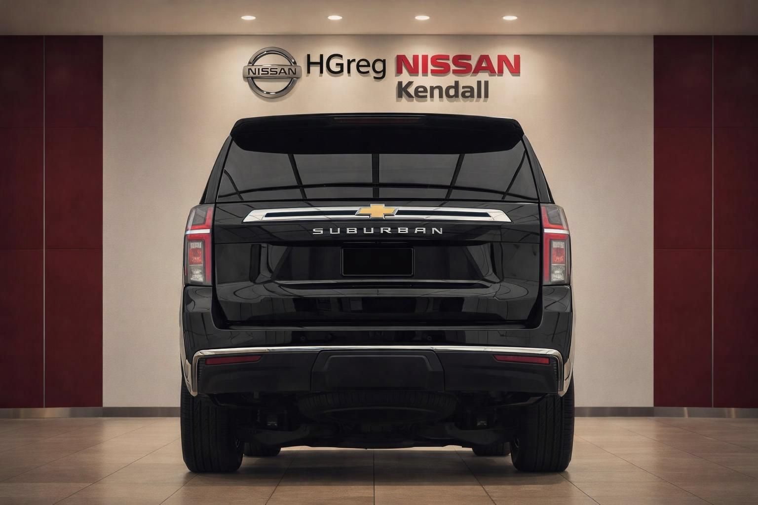 Used 2024 Chevrolet Suburban LS RWD image 6