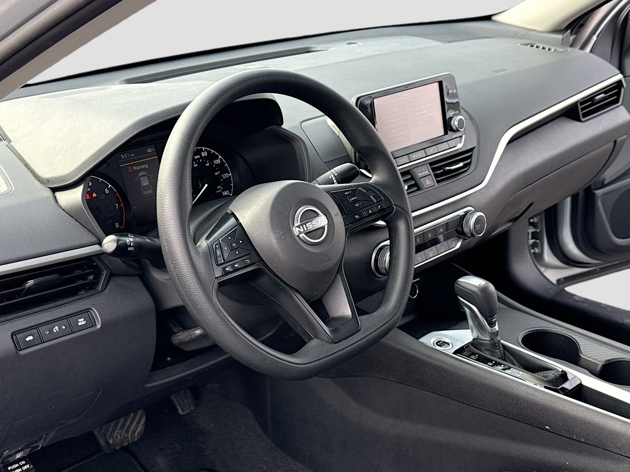 Used 2023 Nissan Altima 2.5 S image 4