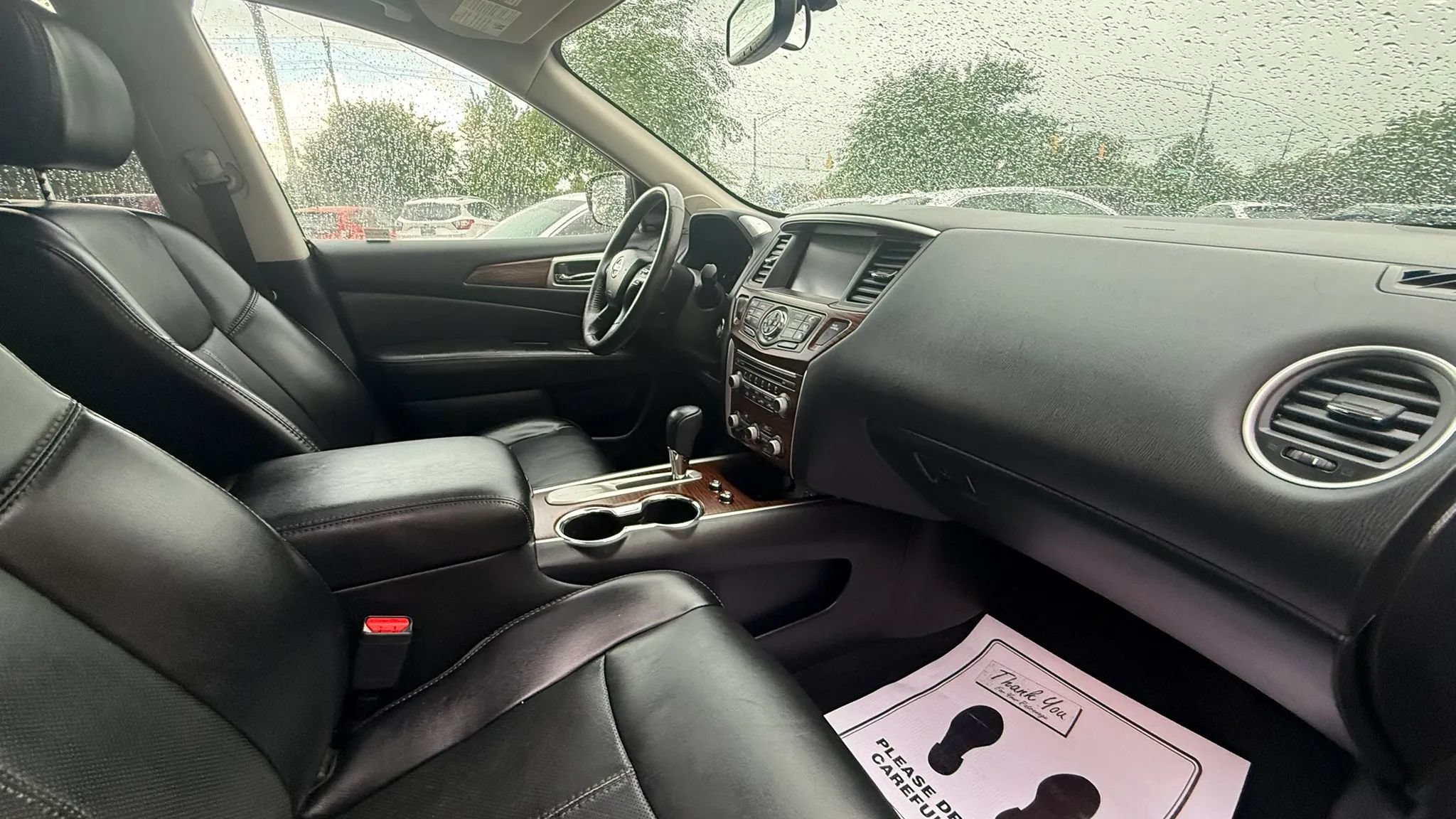 Used 2018 Nissan Pathfinder Platinum w/ Cargo Package FWD image 14