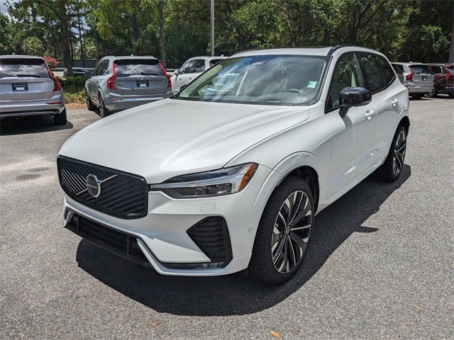 New 2026 Volvo XC60 B5 Ultra w/ Protection Package Premier image 8