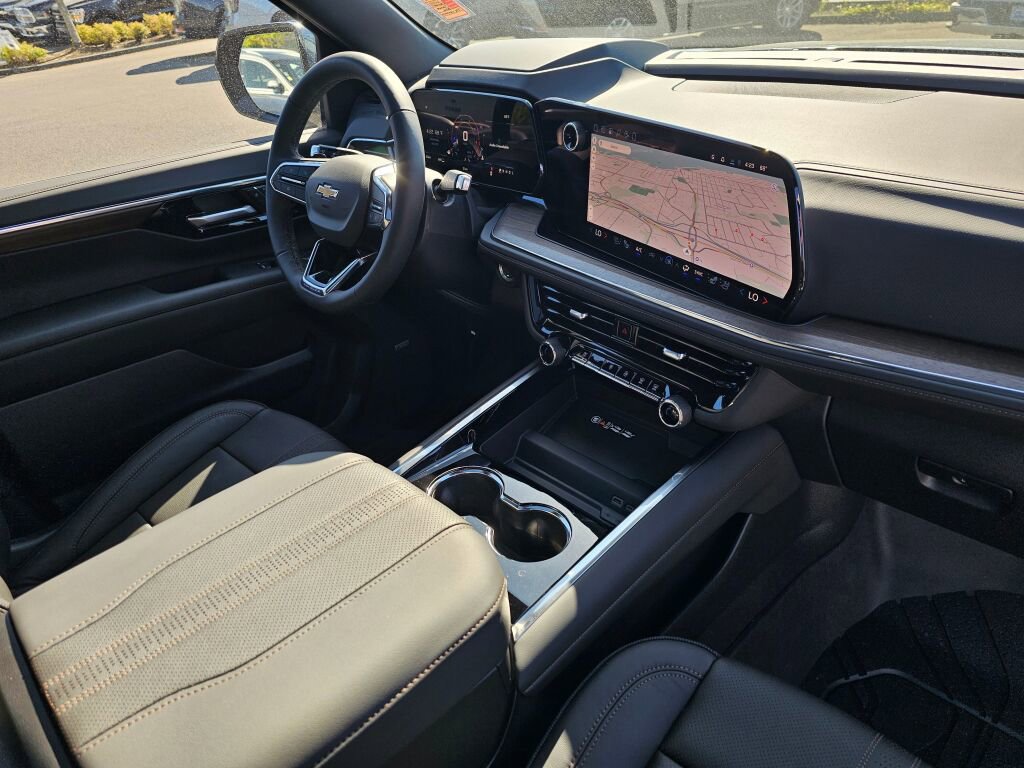New 2026 Chevrolet Tahoe High Country w/ Sun And Tow Package AWD/4WD image 34