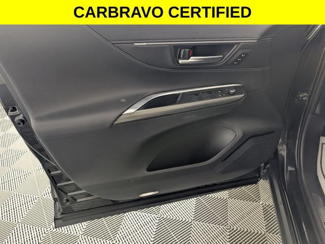 Used 2024 Toyota Venza Nightshade AWD/4WD image 10
