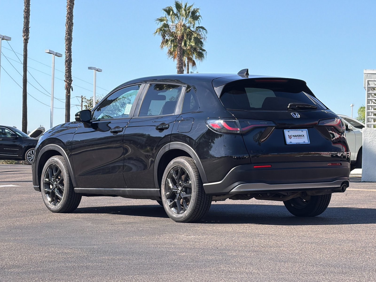 Used 2025 Honda HR-V Sport image 3