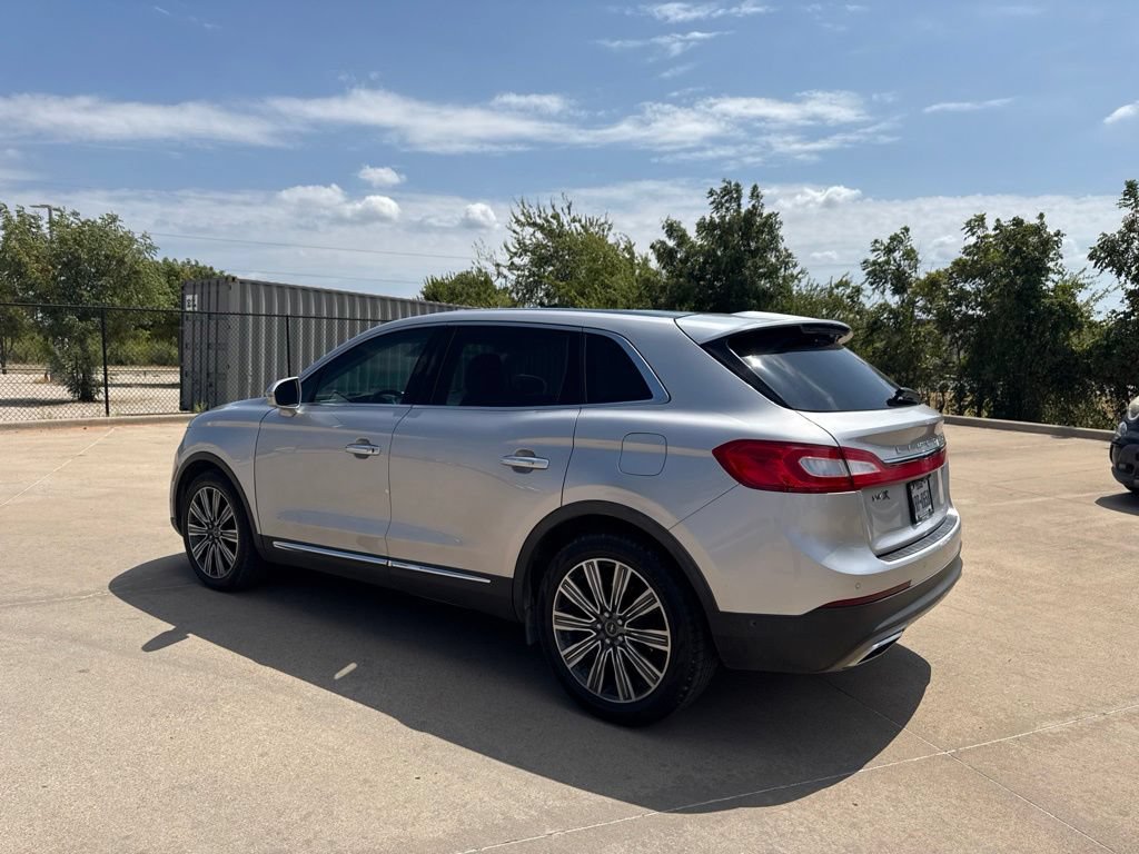 Used 2016 Lincoln MKX Black Label w/ Technology Package FWD image 3