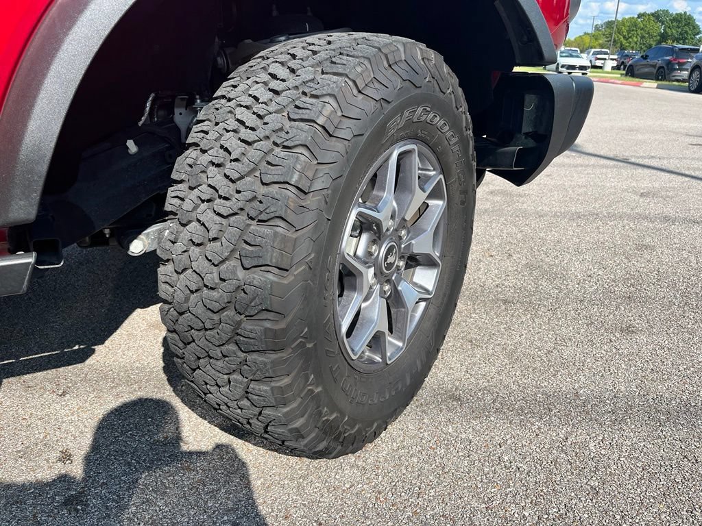 Used 2025 Ford Bronco Badlands AWD/4WD image 6