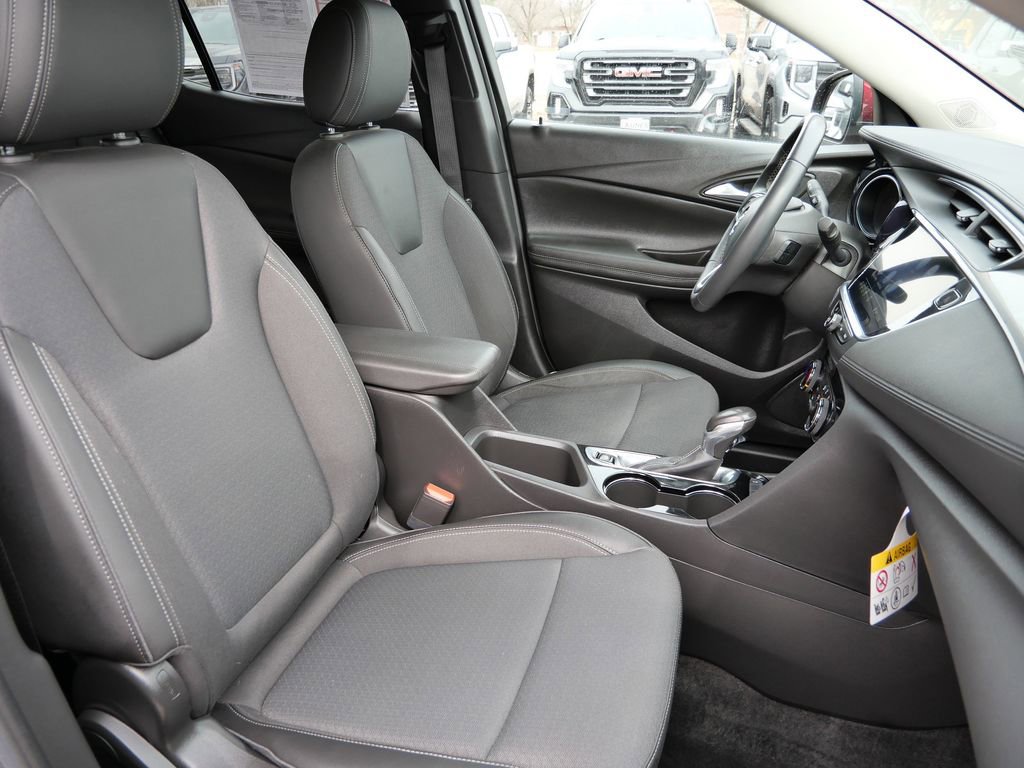Used 2023 Buick Encore GX Preferred w/ Cold Weather Comfort Package FWD image 15