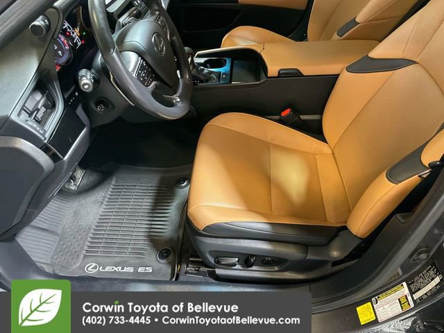 Used 2023 Lexus ES 350 w/ Premium Package image 12