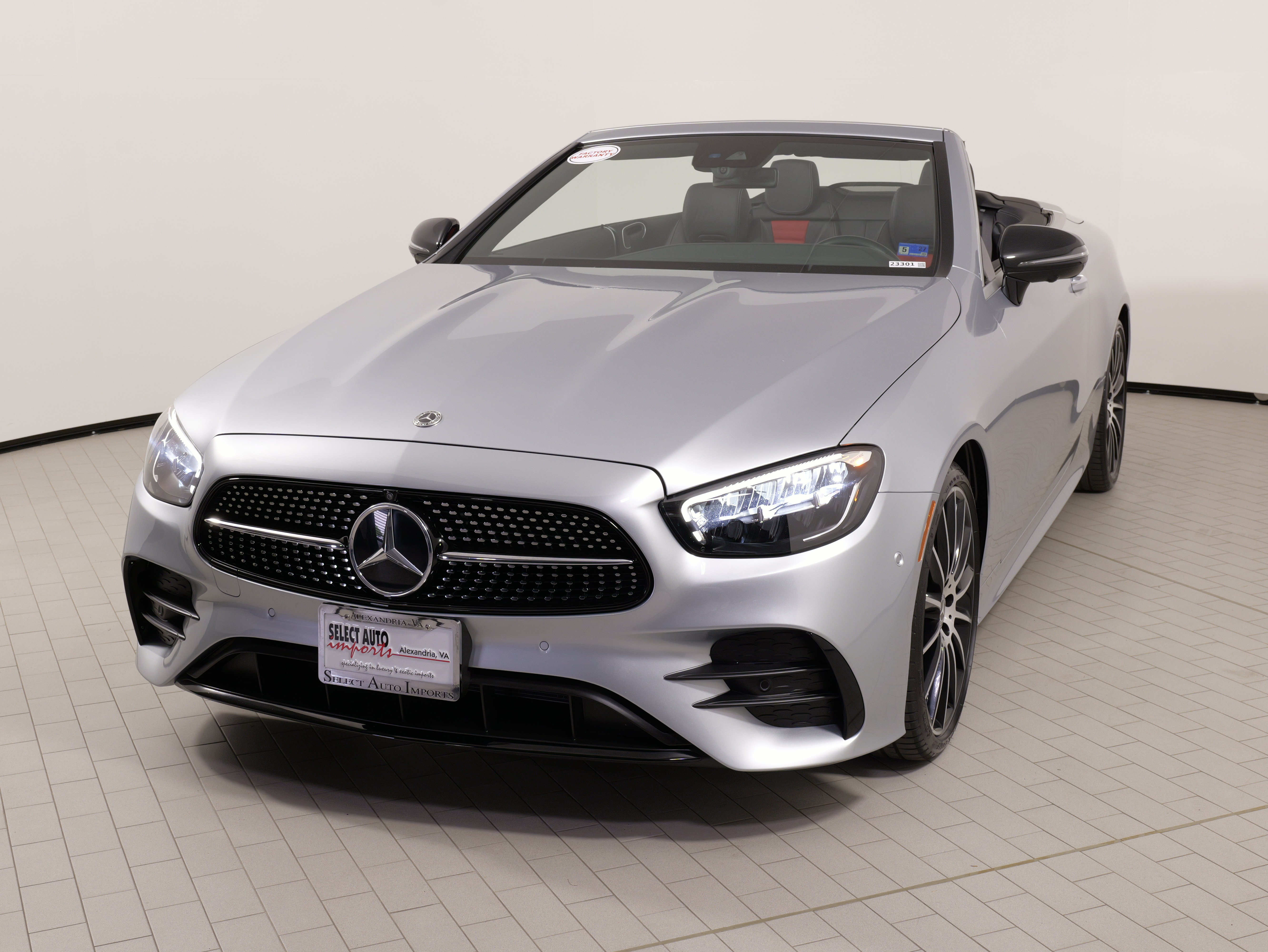 Used 2023 Mercedes-Benz E 450 Cabriolet image 6
