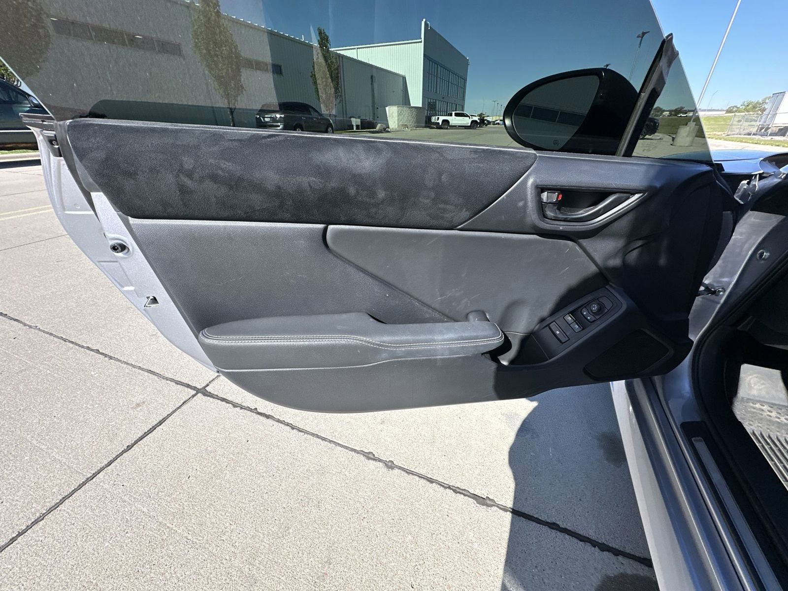 Used 2022 Toyota GR86 Premium w/ ALL Weather Mat Package (TMS) RWD image 18