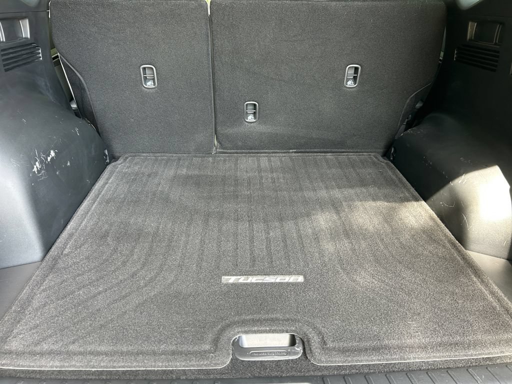 Certified 2023 Hyundai Tucson Limited AWD/4WD image 20
