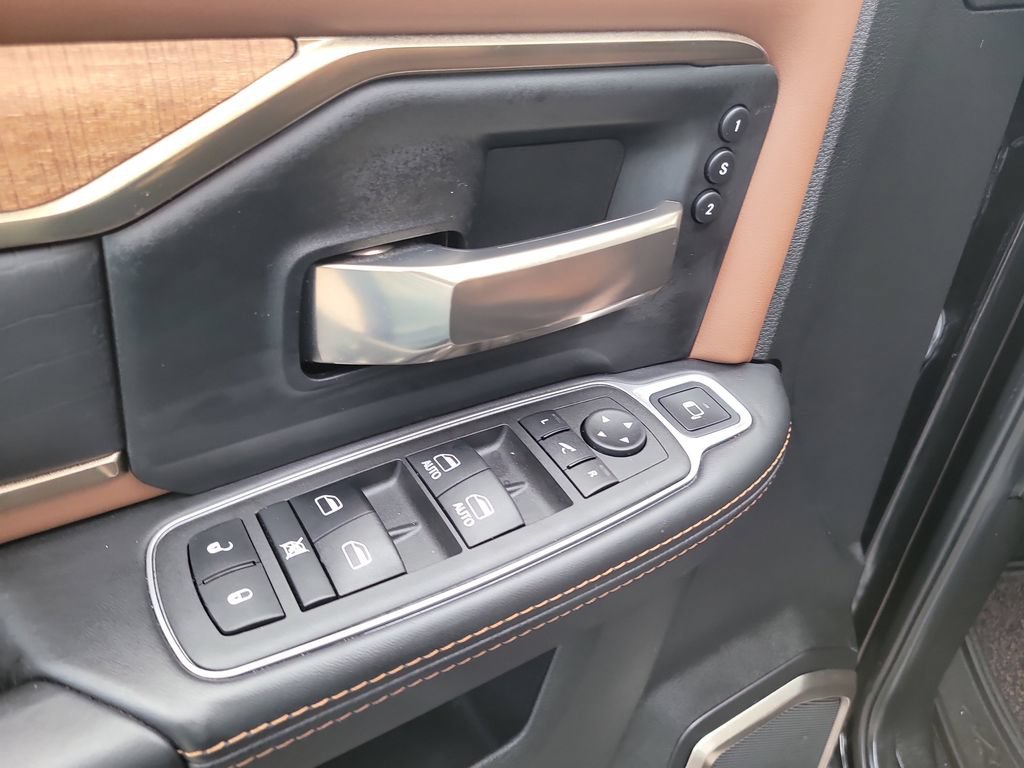 Certified 2022 RAM 3500 Limited AWD/4WD image 18