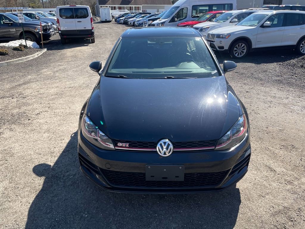 Used 2021 Volkswagen GTI SE image 3