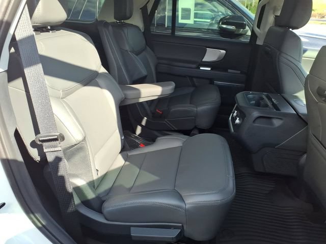 New 2026 Ford Expedition Active AWD/4WD image 5