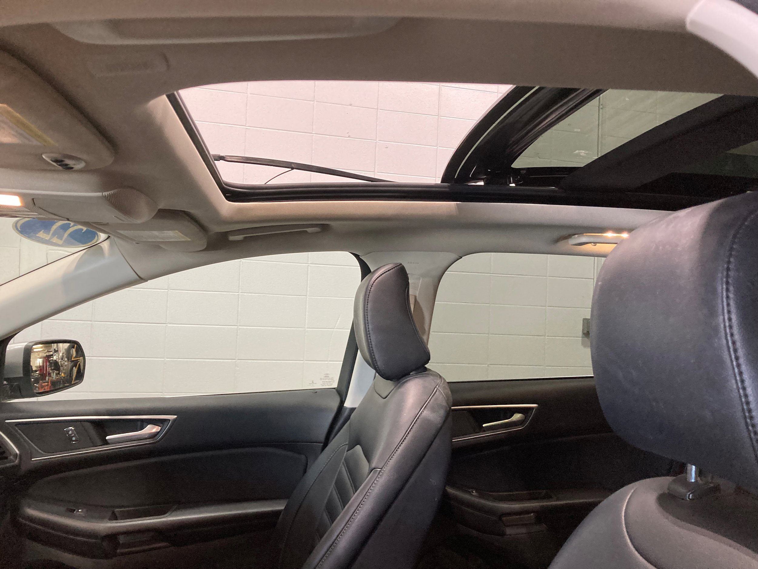 Used 2022 Ford Edge SEL w/ Convenience Package AWD/4WD image 20