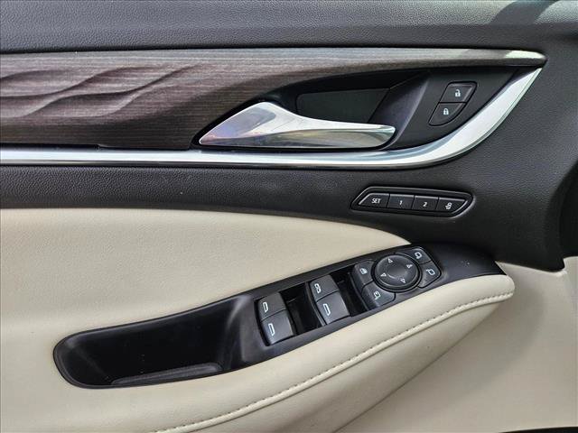 Used 2023 Buick Enclave Avenir w/ Avenir Technology Package FWD image 30