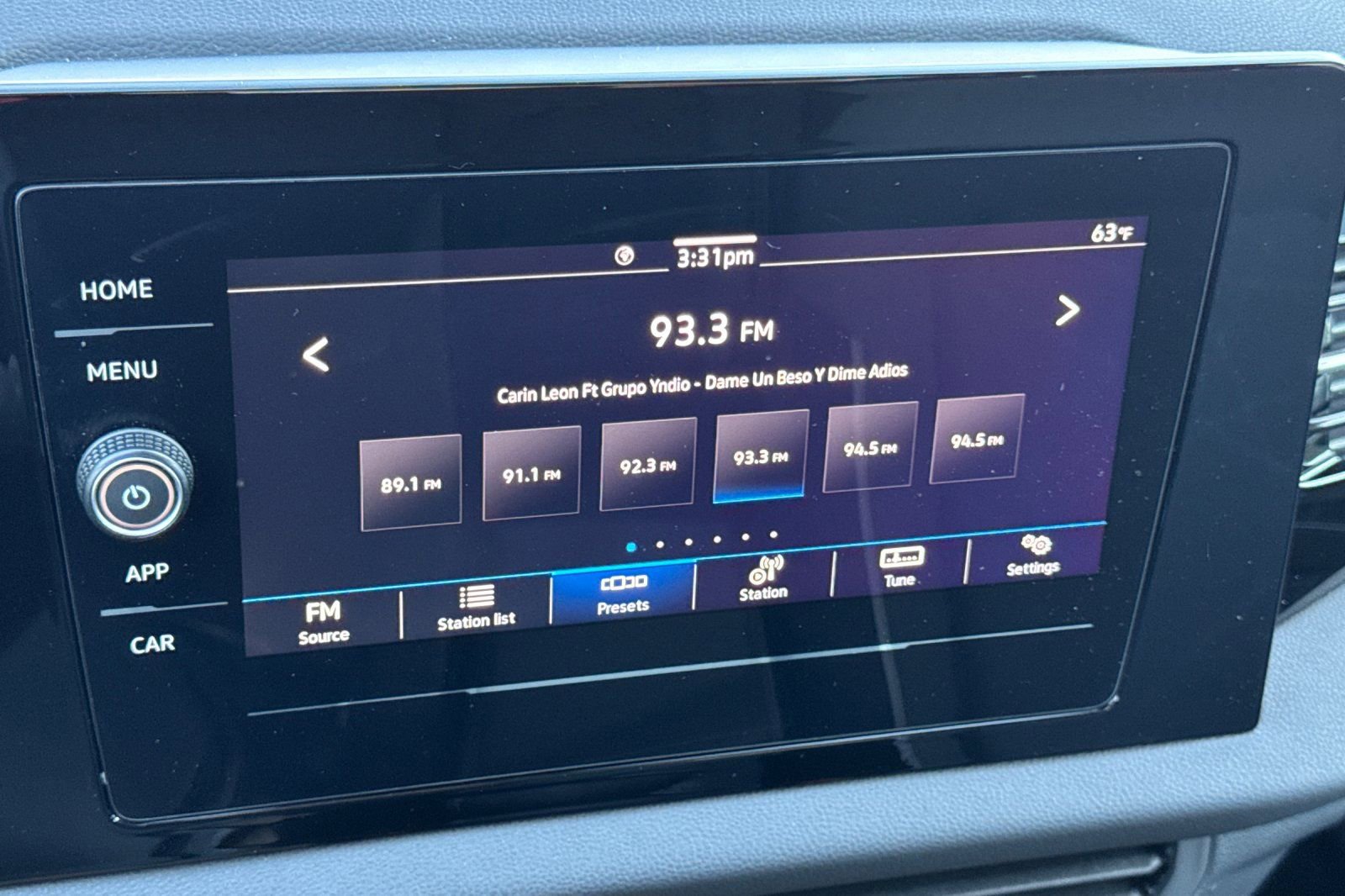 Certified 2025 Volkswagen Jetta Sport image 17