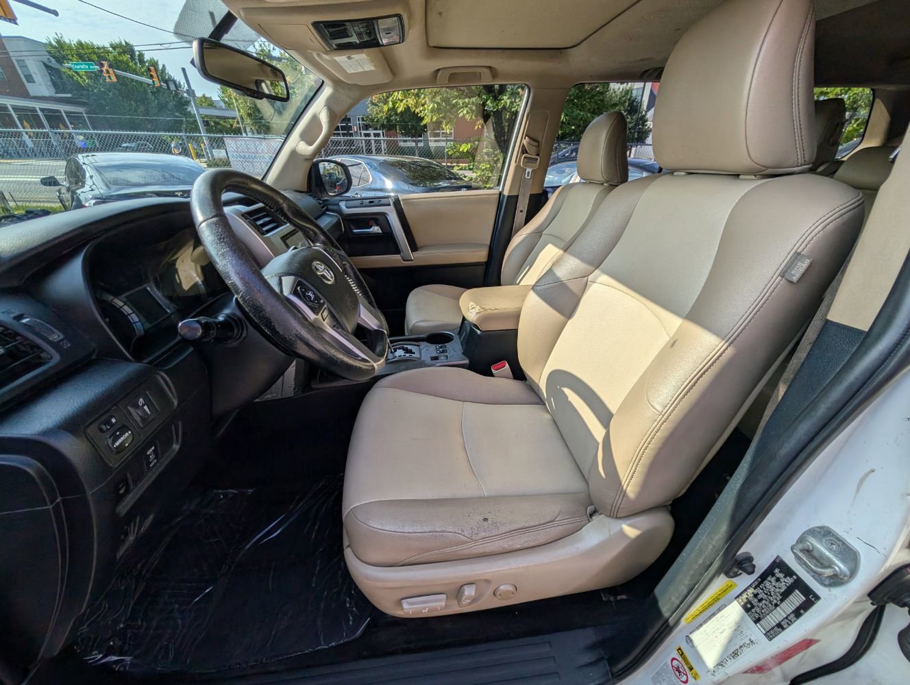 Used 2014 Toyota 4Runner SR5 Premium RWD image 15